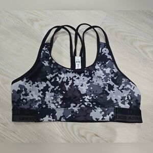 Under Armour Girls HeatGear Black Camo Sports Bra (Youth Large)